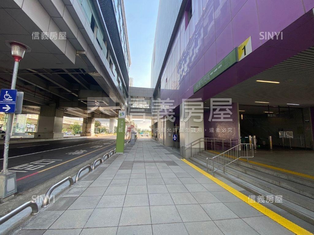 近中山醫４套房房屋室內格局與周邊環境
