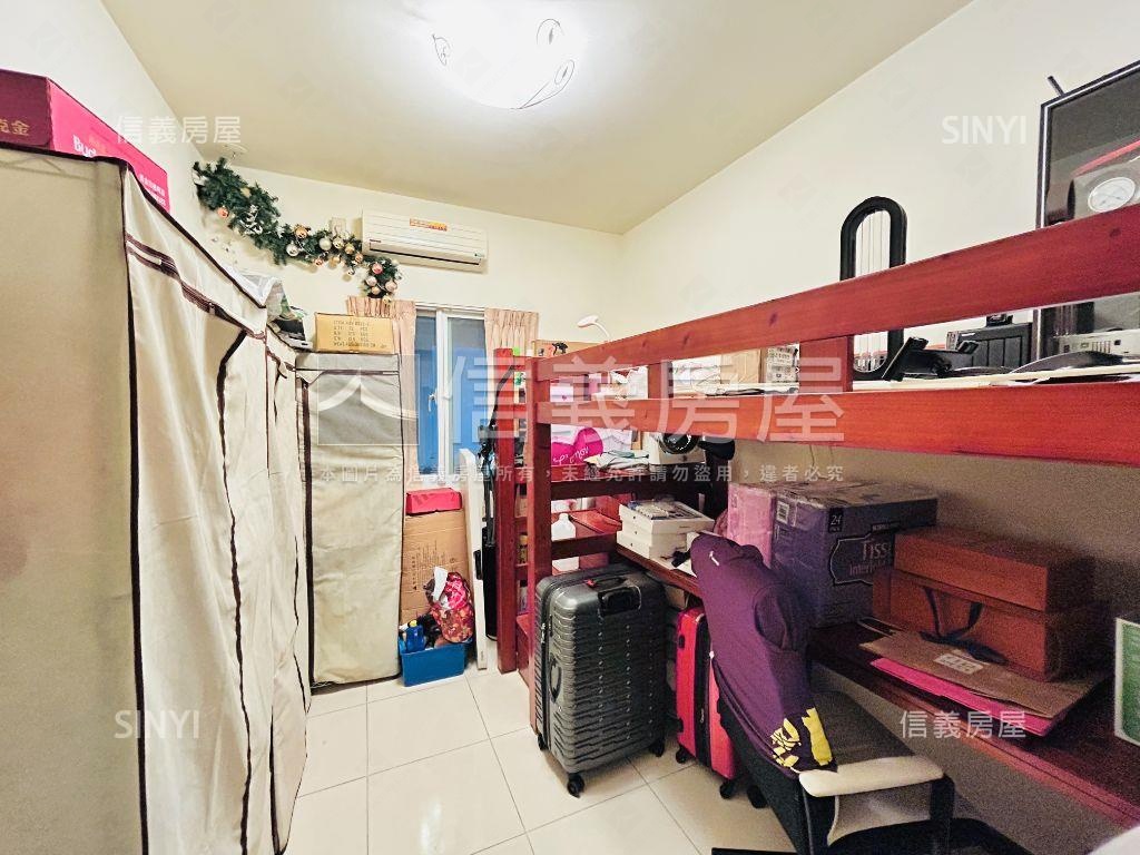 高城京站單層獨戶４房車位房屋室內格局與周邊環境