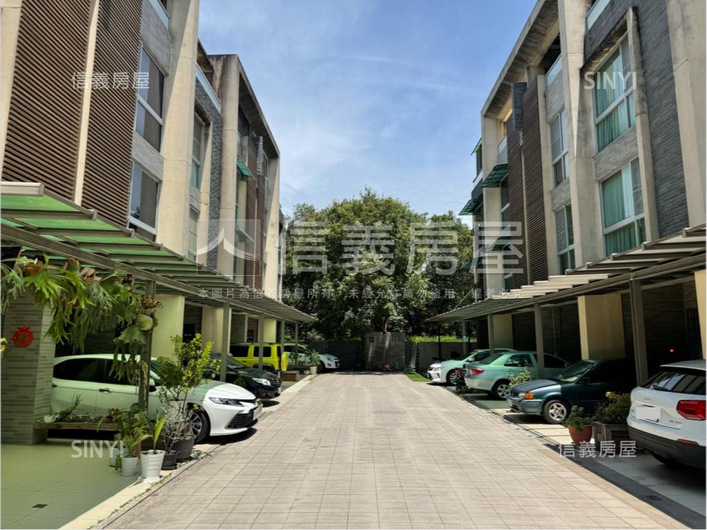 近東區靜謐陽光雙車透天房屋室內格局與周邊環境