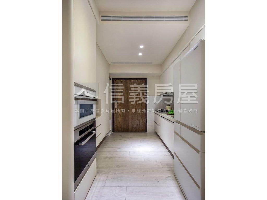 ★富御觀止精美裝潢戶房屋室內格局與周邊環境