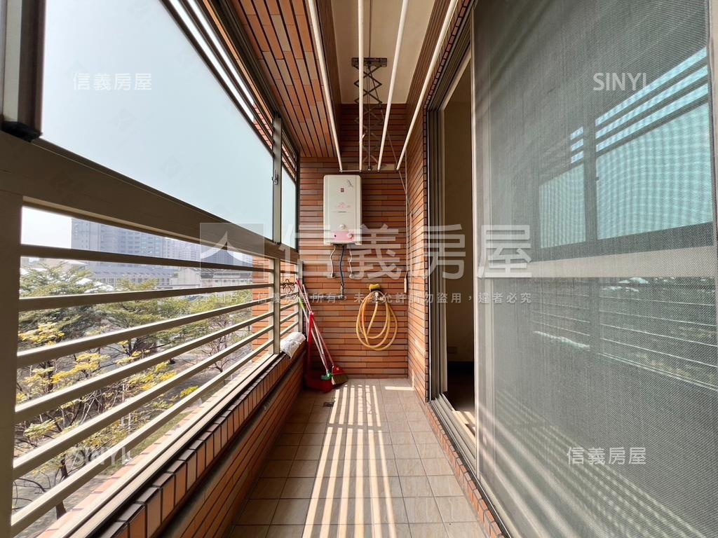 美術館採光亮三房平車房屋室內格局與周邊環境