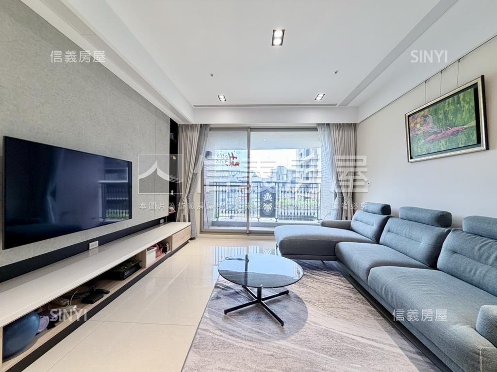 專任泰若天成質感四房平車房屋室內格局與周邊環境