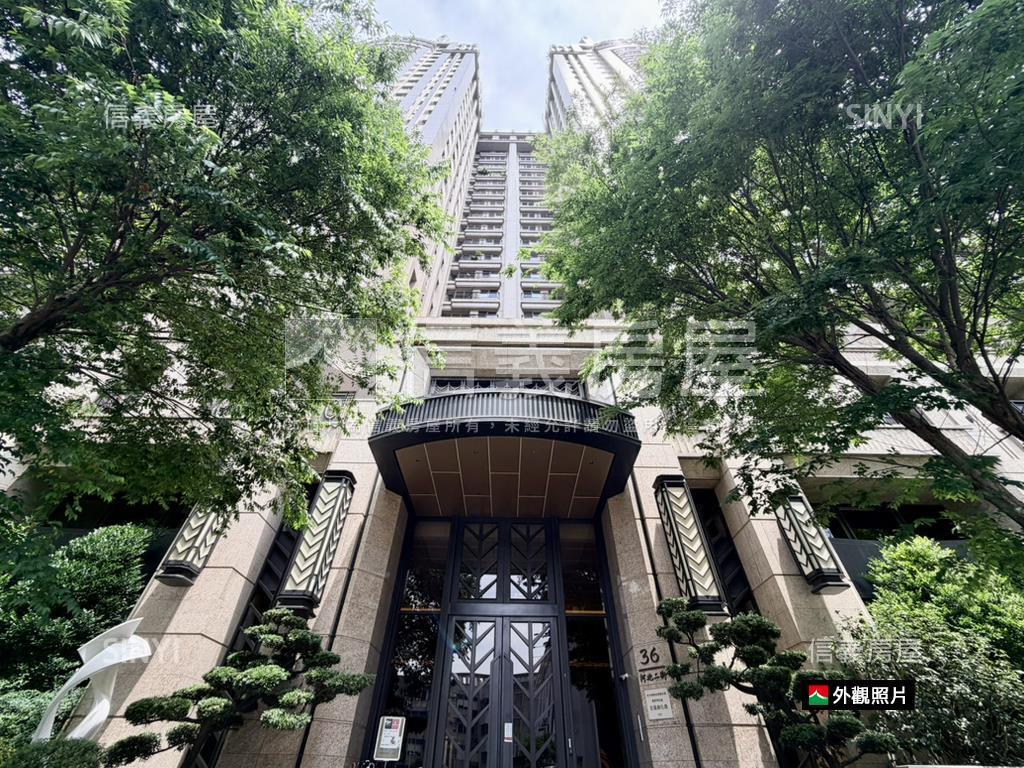 專任泰若天成質感四房平車房屋室內格局與周邊環境