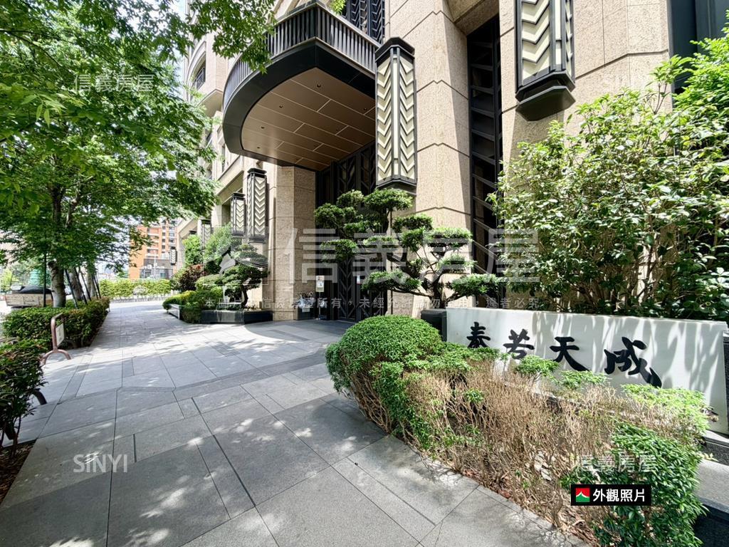 專任泰若天成質感四房平車房屋室內格局與周邊環境