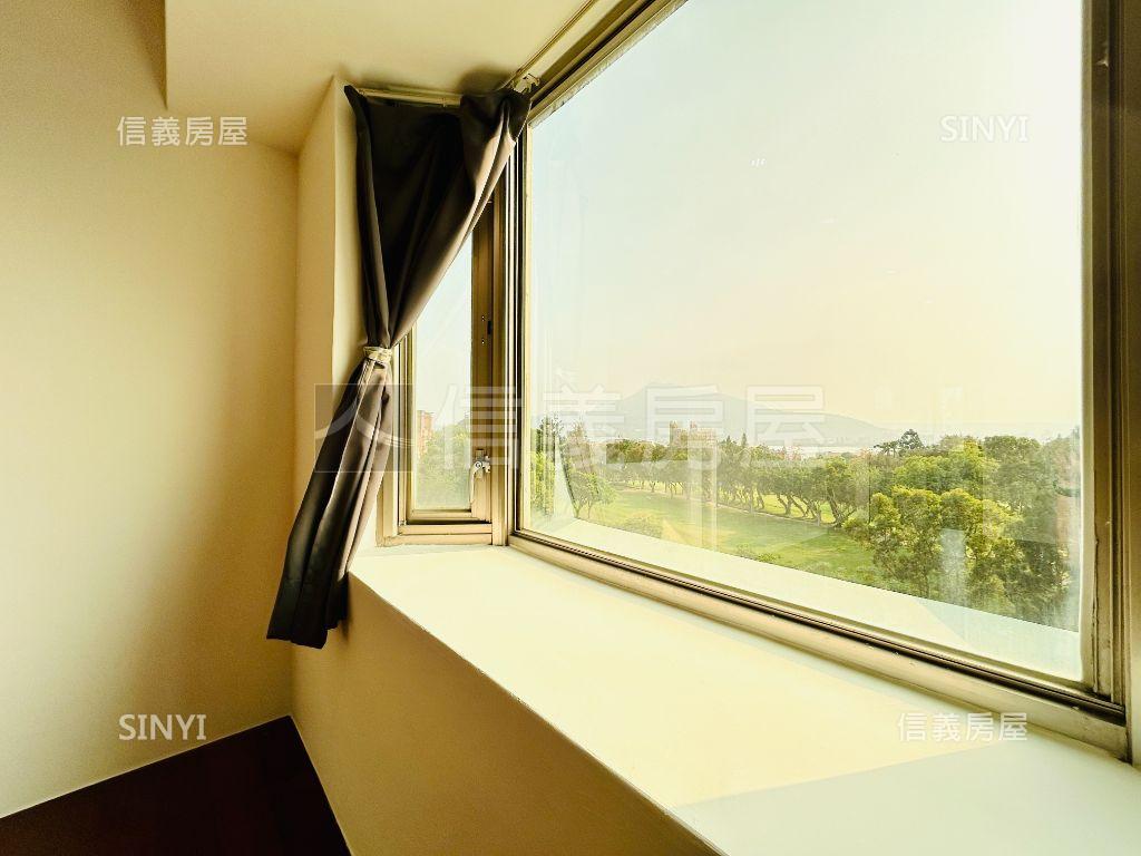 世界之窗●高爾夫球場景觀房屋室內格局與周邊環境