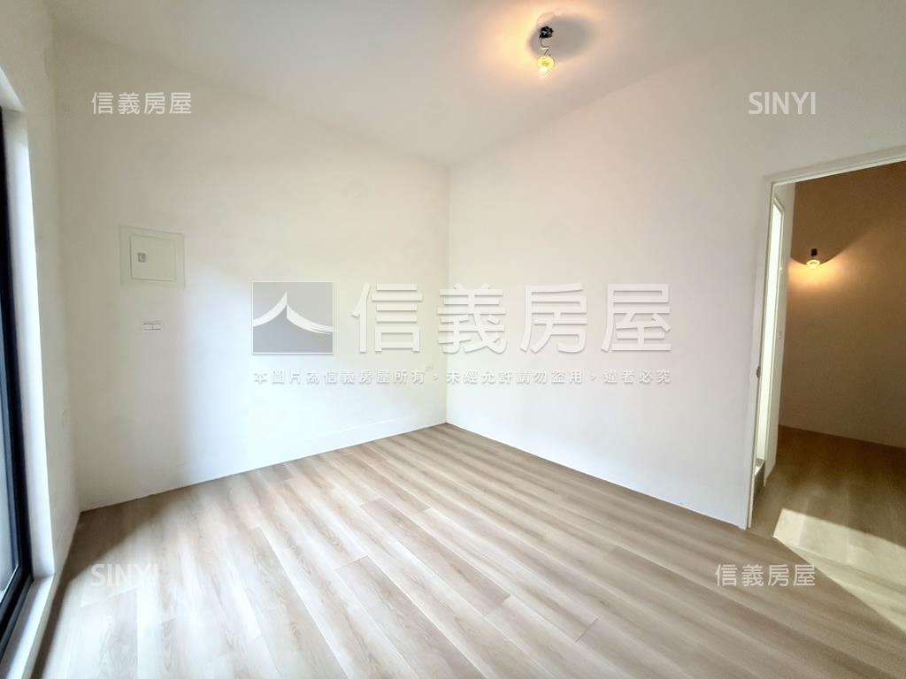 火車站翻新庭院透天房屋室內格局與周邊環境