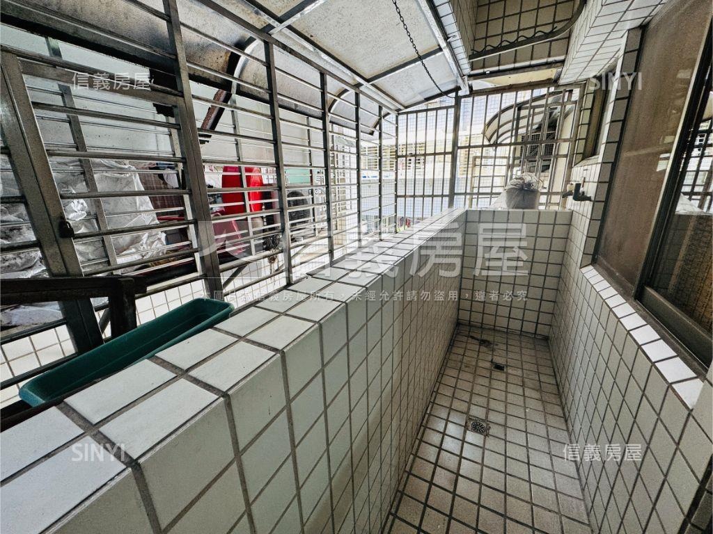 專任香榭２９坪採光美三房房屋室內格局與周邊環境