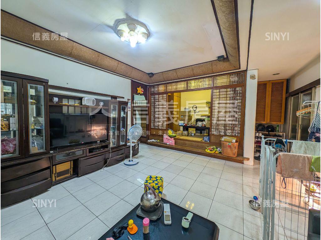 昌隆街稀有一樓面寬店辦房屋室內格局與周邊環境