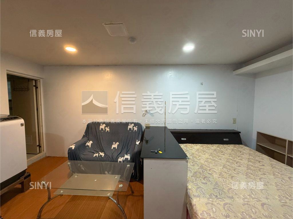 近中華路夜市收租套房房屋室內格局與周邊環境