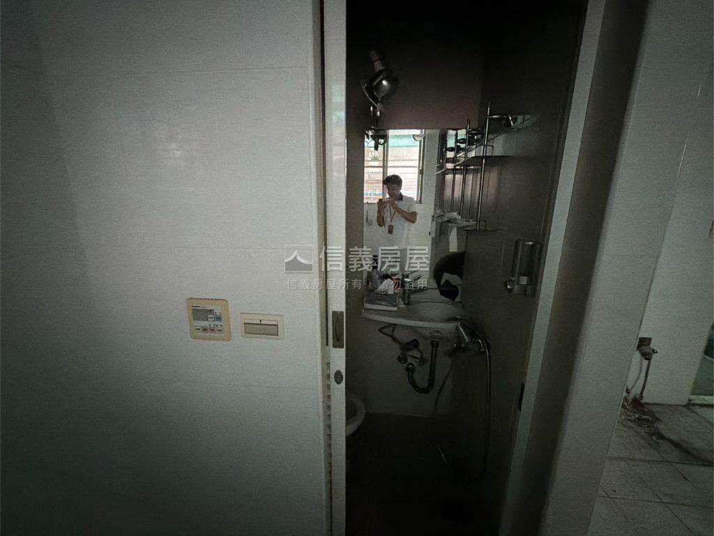 大中正國中東門庭院房屋室內格局與周邊環境
