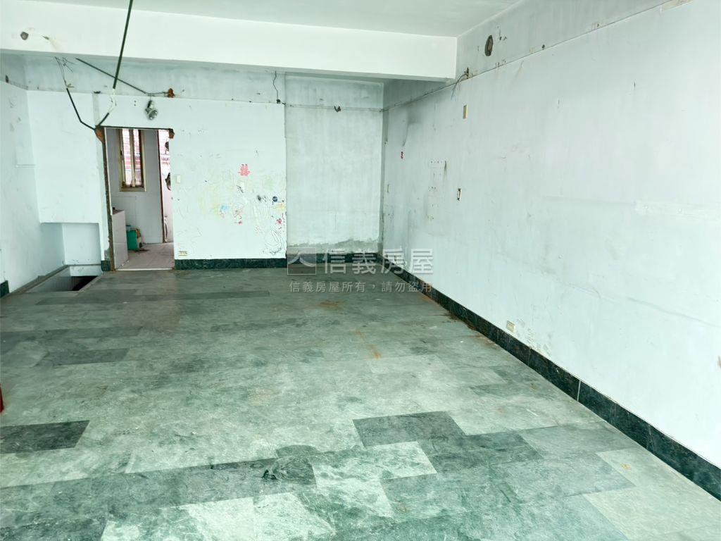 大中正國中東門庭院房屋室內格局與周邊環境