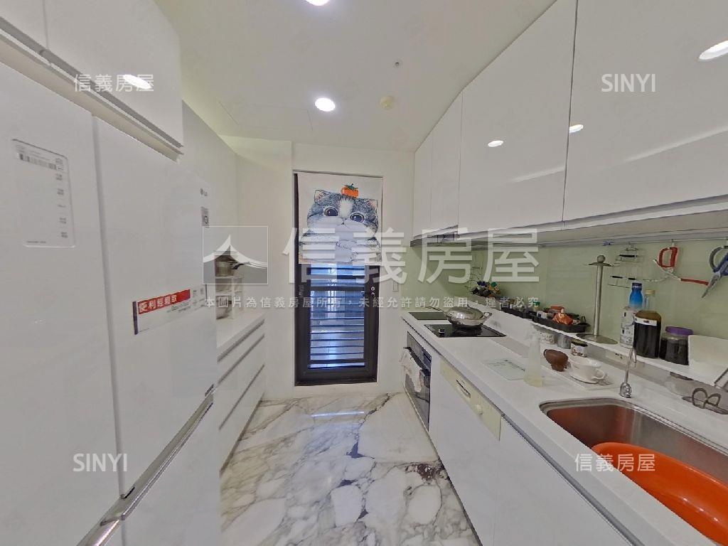 達麗宮廷精美輕豪宅雙平車房屋室內格局與周邊環境