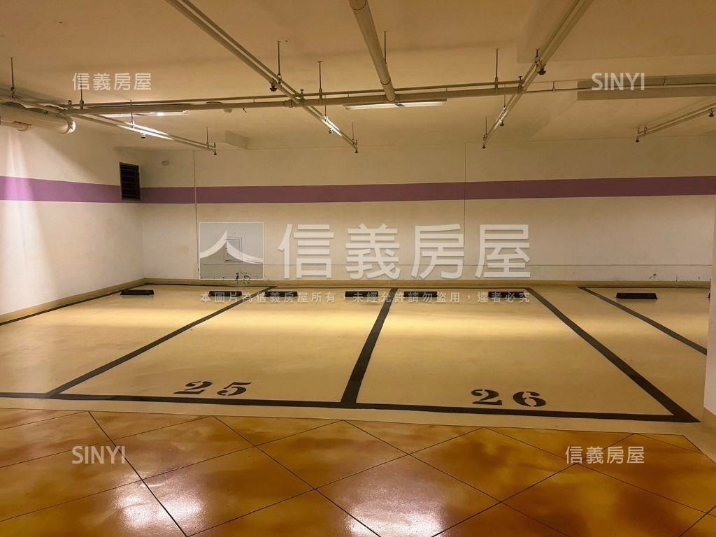 達麗宮廷精美輕豪宅雙平車房屋室內格局與周邊環境
