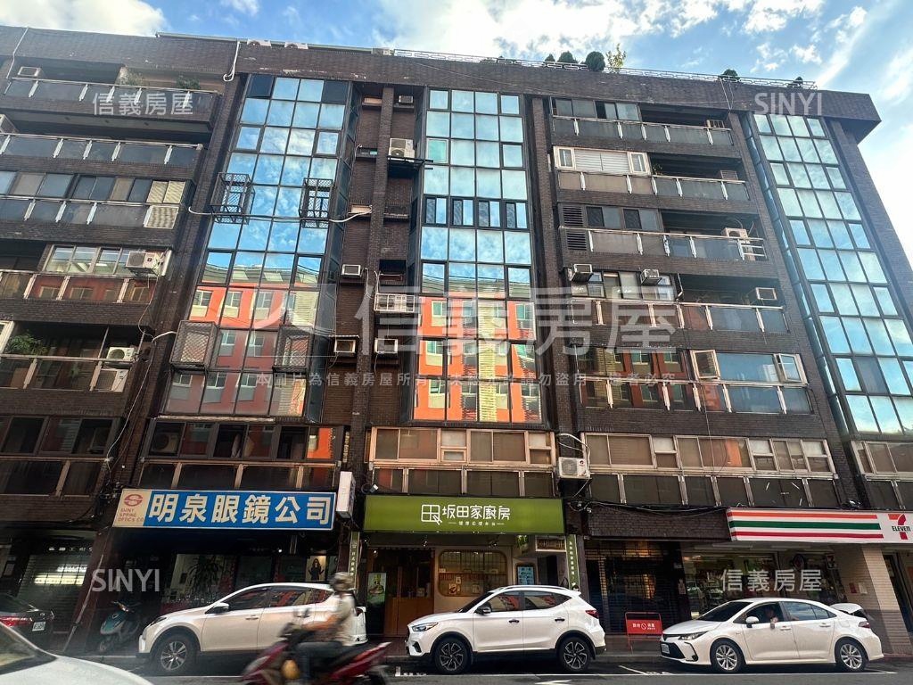 立院店面主附２２．１７坪房屋室內格局與周邊環境