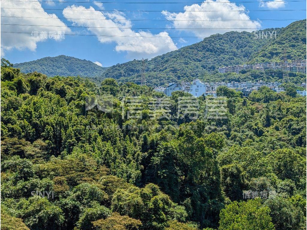 敦美苑高樓山景美三房車位房屋室內格局與周邊環境
