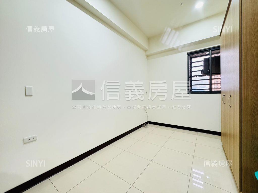 樓下捷運優質安靜美麗新境房屋室內格局與周邊環境