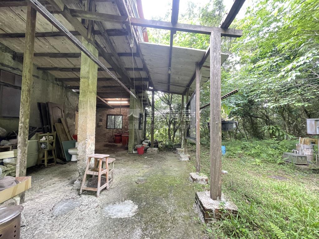石碇近筆架山登山步道別墅房屋室內格局與周邊環境