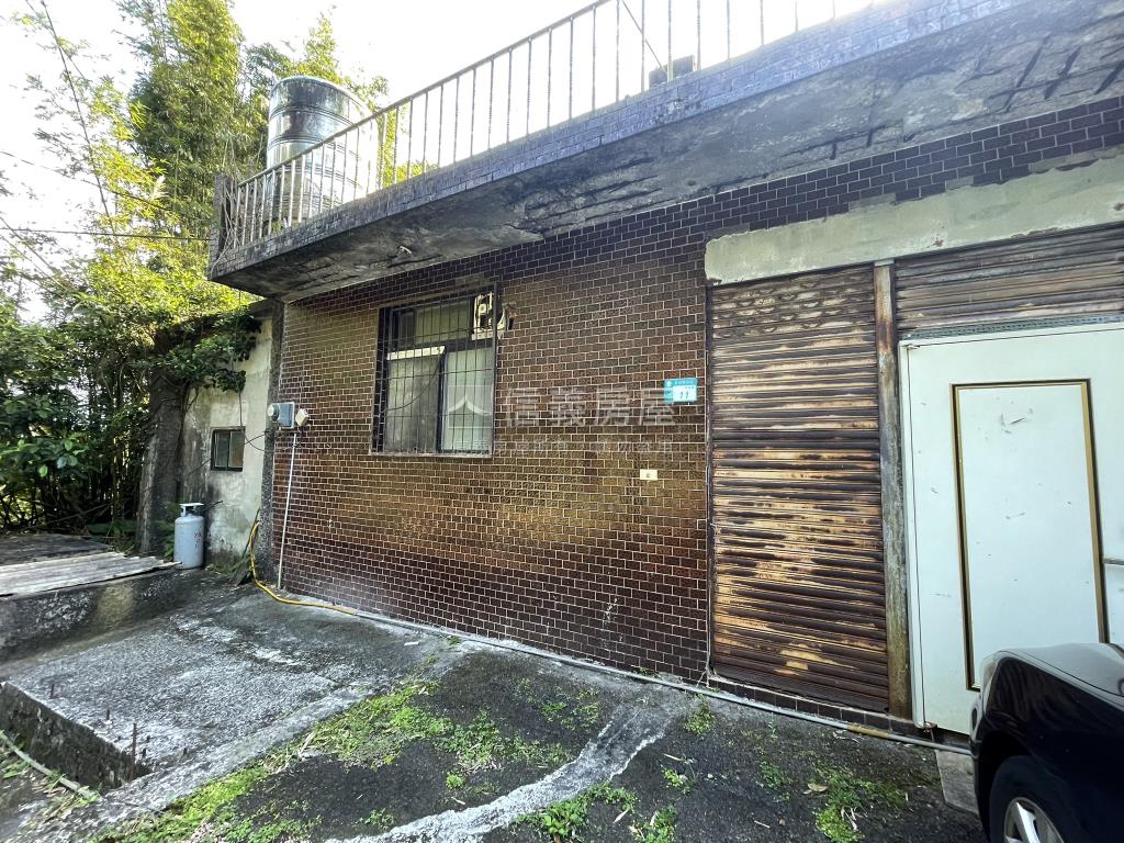 石碇近筆架山登山步道別墅房屋室內格局與周邊環境
