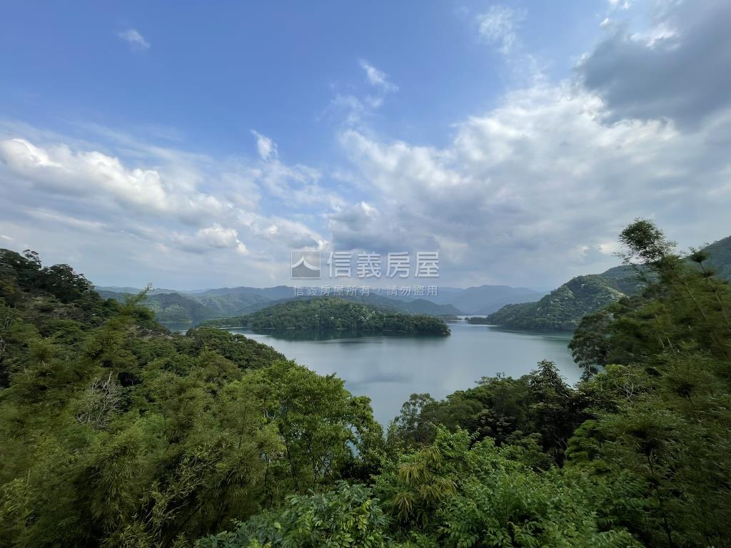石碇近筆架山登山步道別墅房屋室內格局與周邊環境