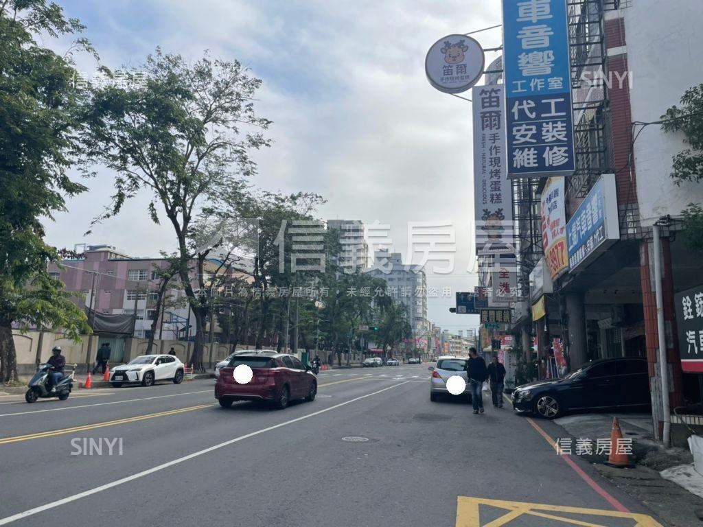 文衡正路透天金店面房屋室內格局與周邊環境