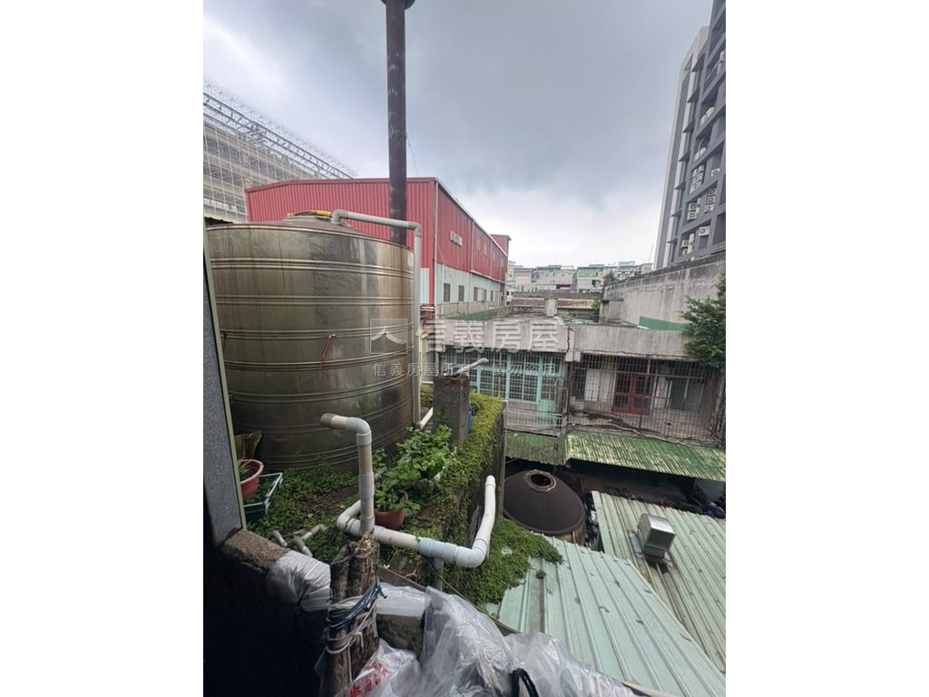 【幸福東路】透天廠辦房屋室內格局與周邊環境