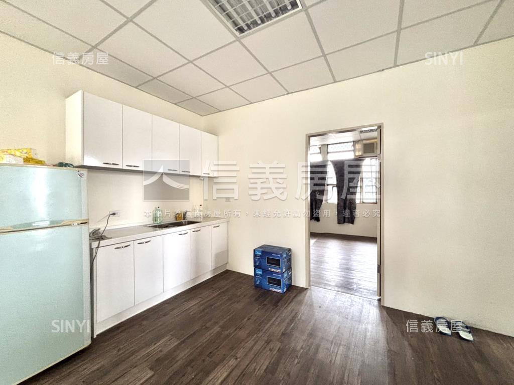 稀有低總價公寓採光棒房屋室內格局與周邊環境