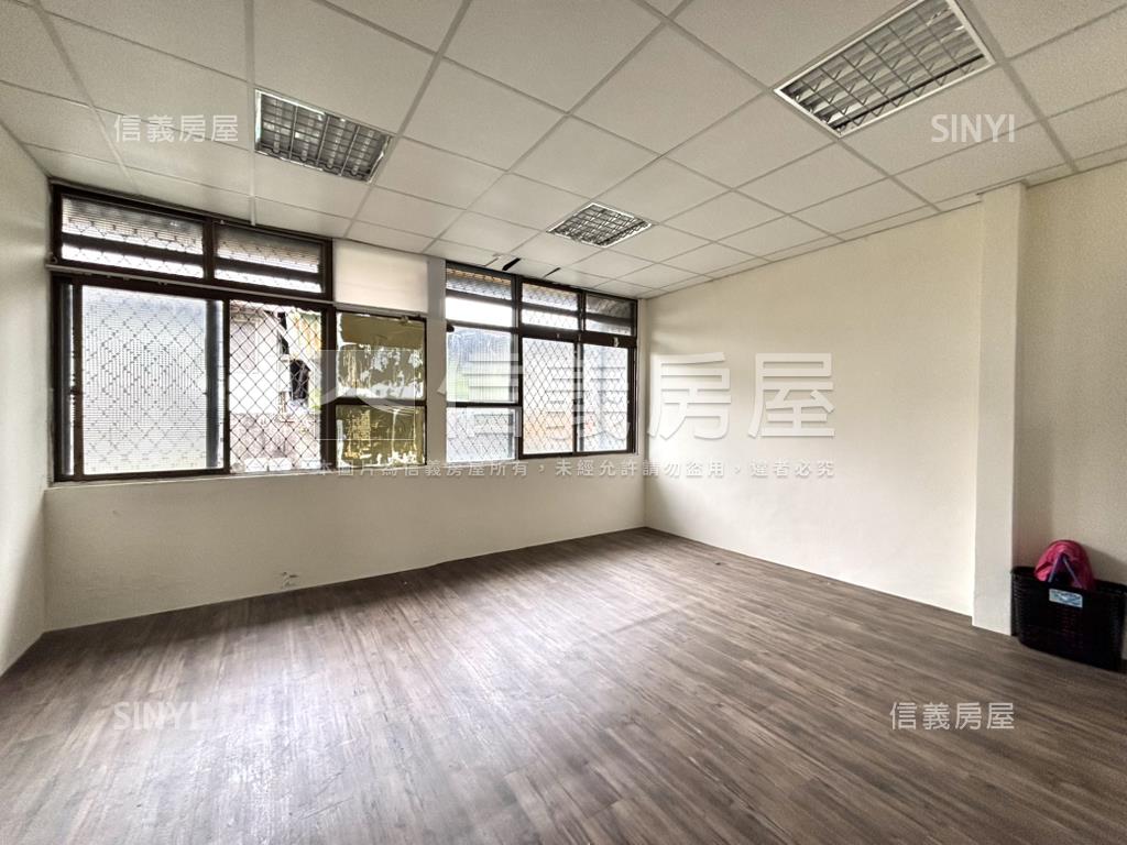 稀有低總價公寓採光棒房屋室內格局與周邊環境