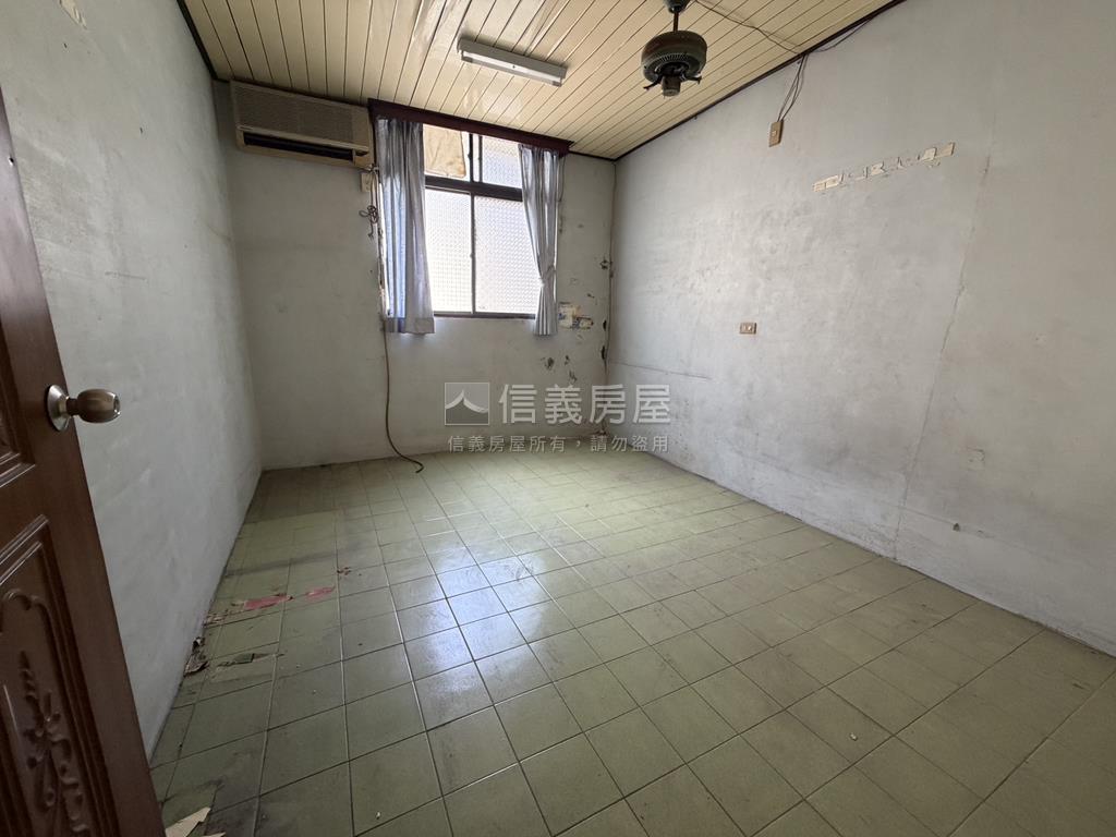近矽品大面寬透天房屋室內格局與周邊環境