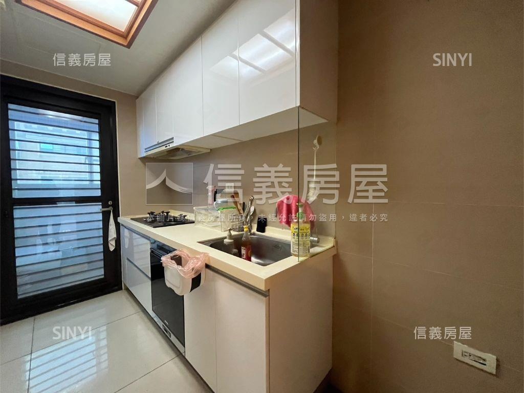 天匯Ⅰ居高臨下３房雙車位房屋室內格局與周邊環境