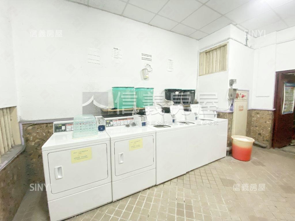 美術商圈低總價陽台套房房屋室內格局與周邊環境