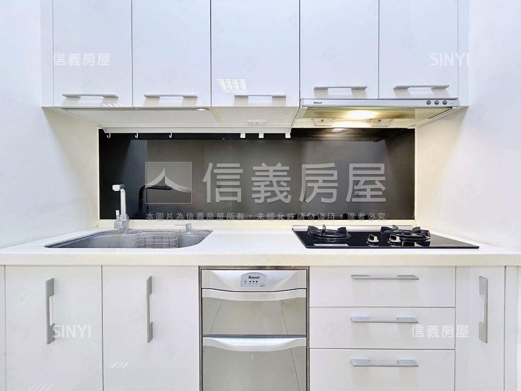阿布潘對面７米寬雙車樓店房屋室內格局與周邊環境