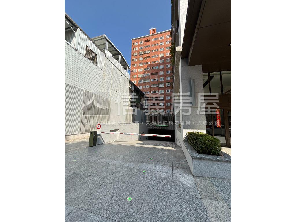 想享五期兩房車位房屋室內格局與周邊環境