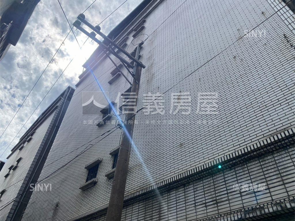 近捷運邊間三樓美寓房屋室內格局與周邊環境