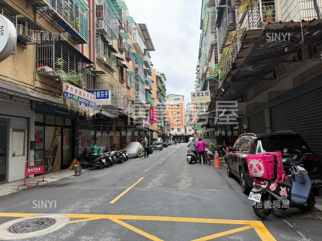 思源路近捷運方正採光三房房屋室內格局與周邊環境