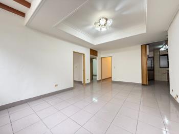 思源路近捷運方正採光三房