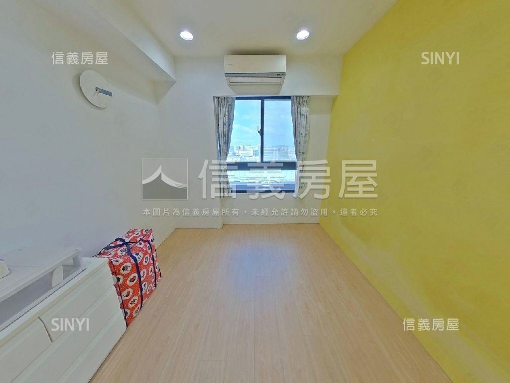 伯爵高樓美裝潢三房車位房屋室內格局與周邊環境