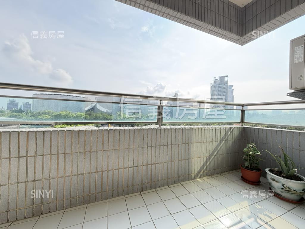 科工館景觀稀有四房車位房屋室內格局與周邊環境