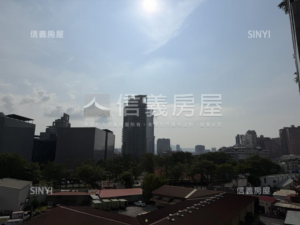 科工館景觀稀有四房車位房屋室內格局與周邊環境