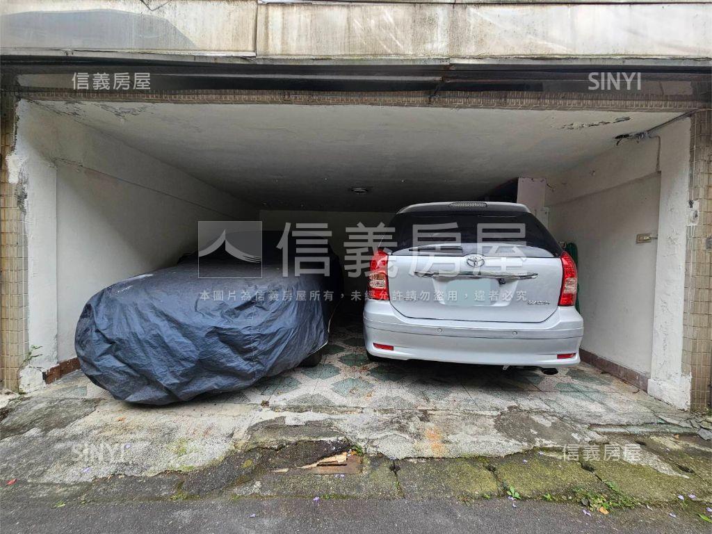 稀有！台北小城車庫透天宅房屋室內格局與周邊環境