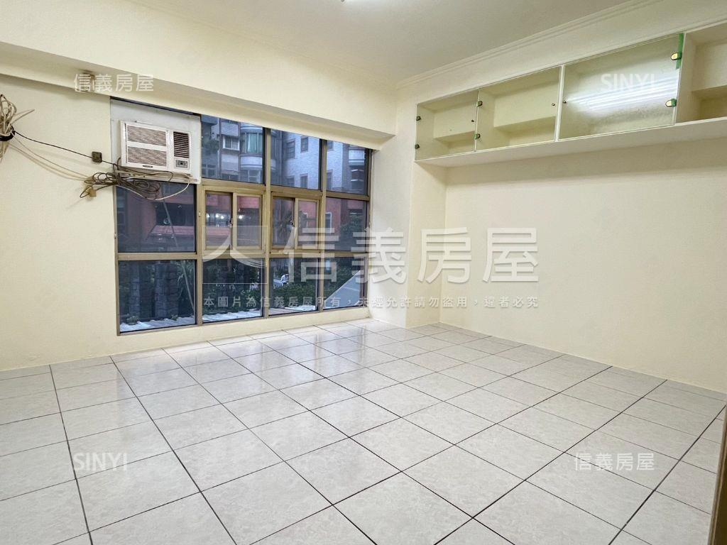 首都花園一樓房屋室內格局與周邊環境