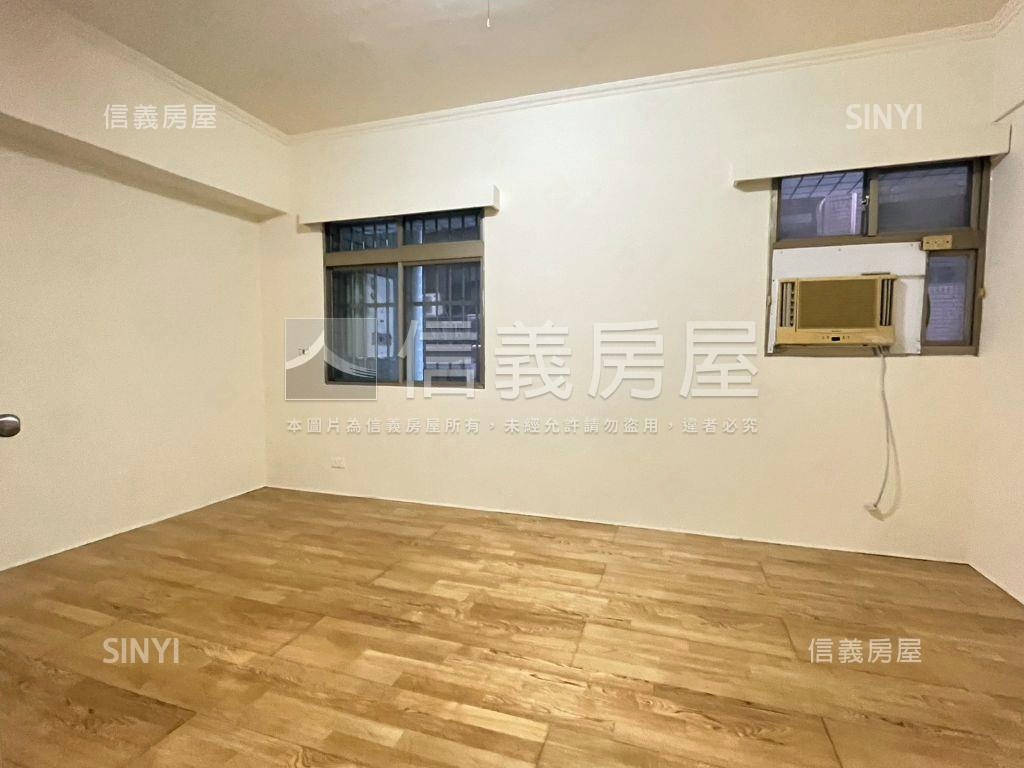 首都花園一樓房屋室內格局與周邊環境