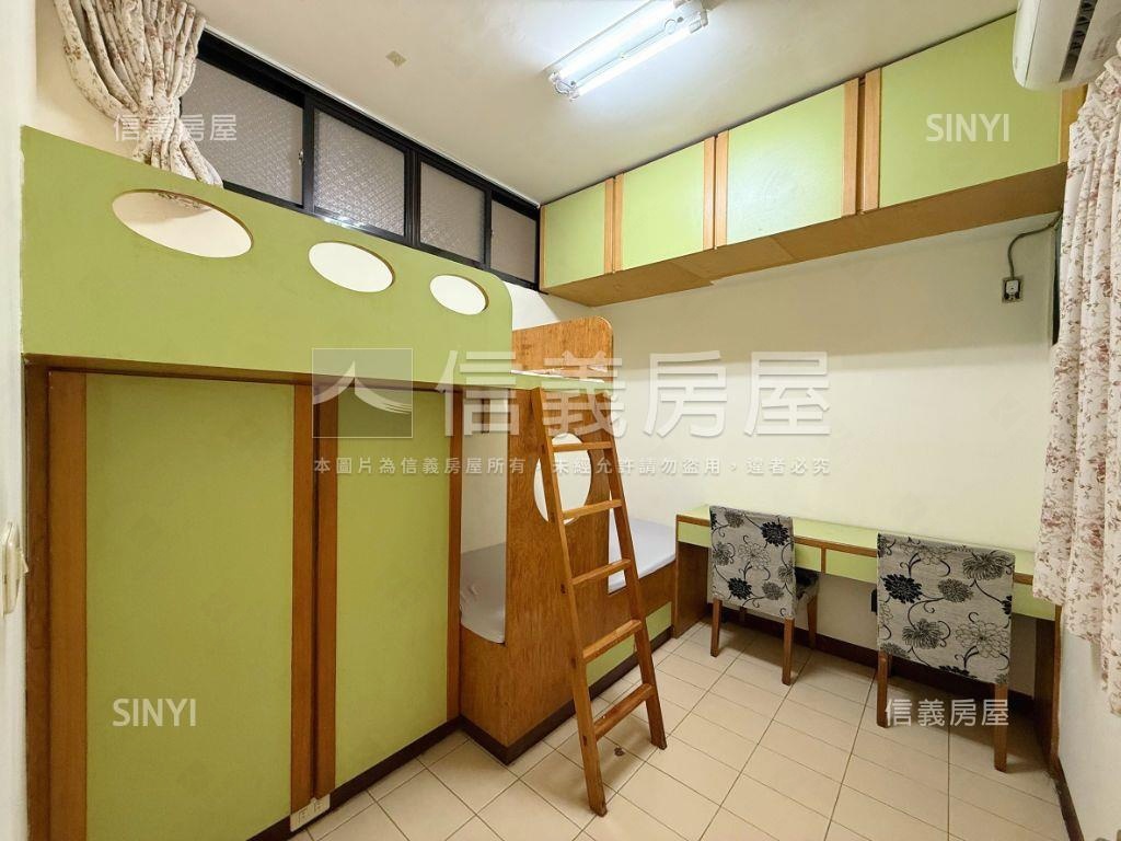 西區文教區屋況好電梯三房房屋室內格局與周邊環境