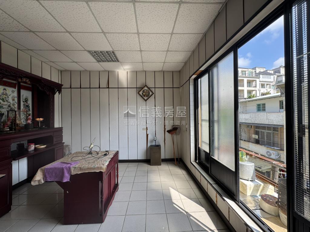 花園新城幸福成家透天房屋室內格局與周邊環境