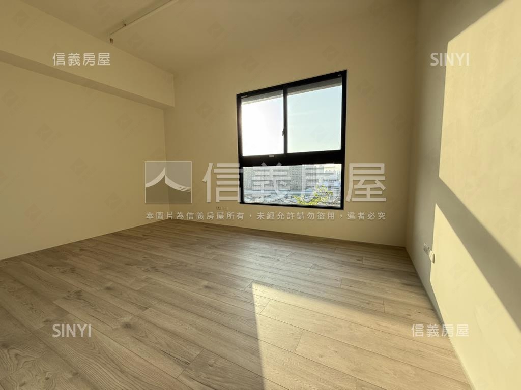 嵐ＣＡＳＡ極美４房雙車房屋室內格局與周邊環境