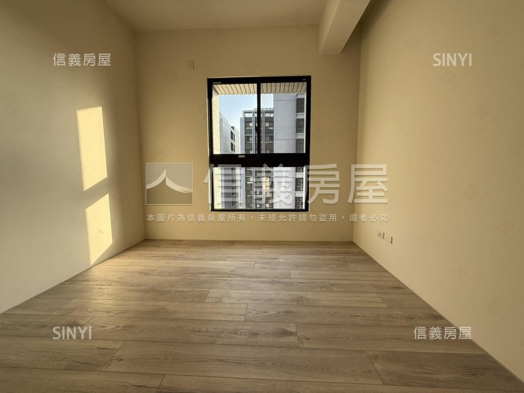 嵐ＣＡＳＡ極美４房雙車房屋室內格局與周邊環境