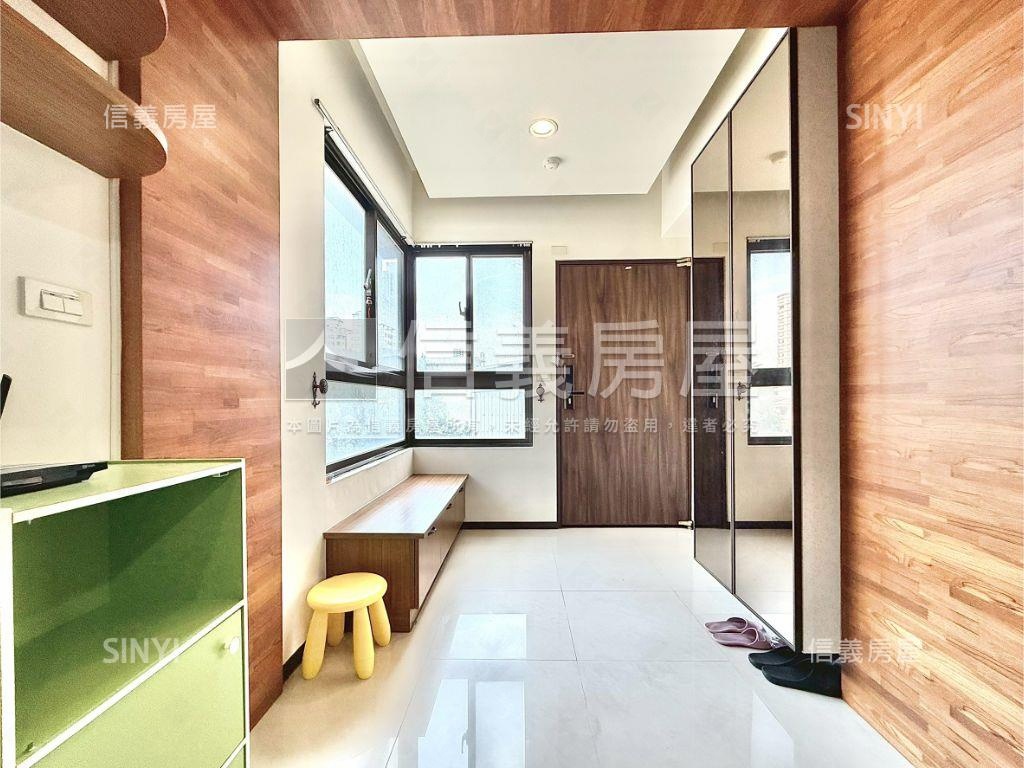 順天帝璟三房平車稀有釋出房屋室內格局與周邊環境