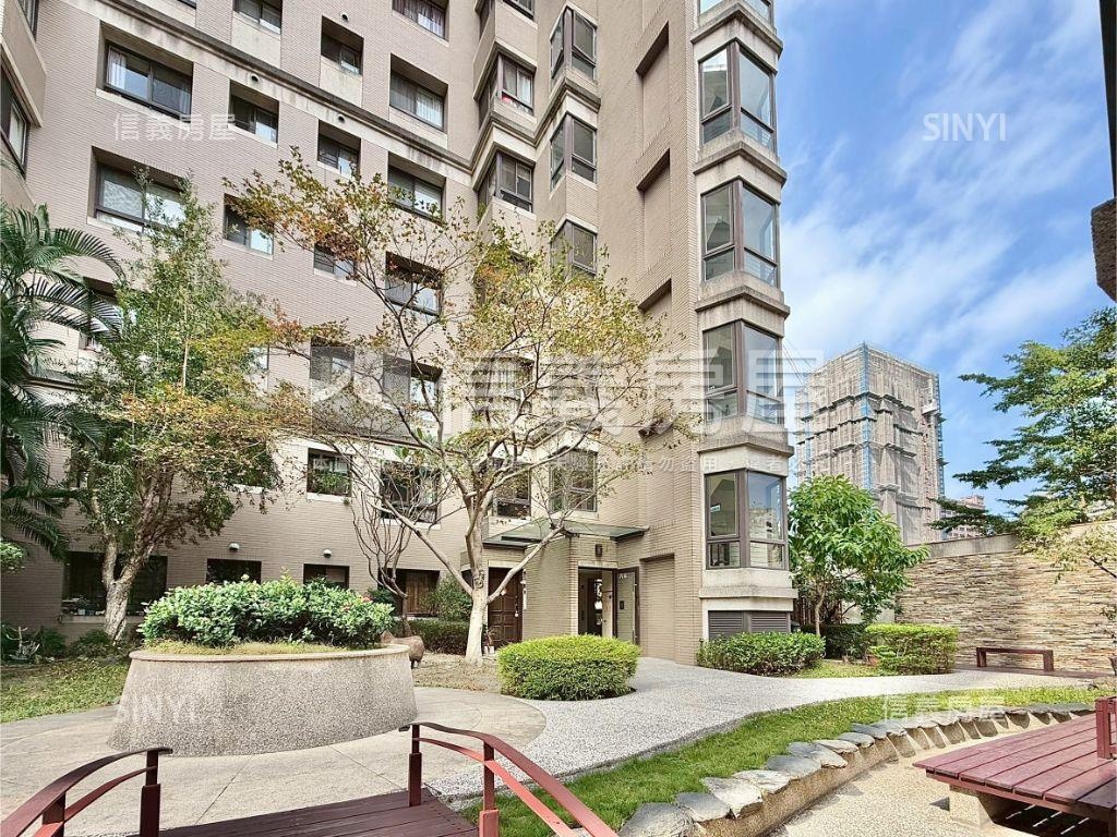 順天帝璟三房平車稀有釋出房屋室內格局與周邊環境