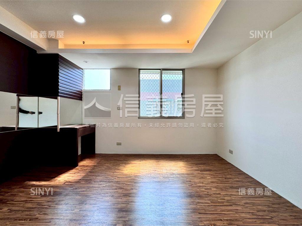 低總價三房附車位房屋室內格局與周邊環境