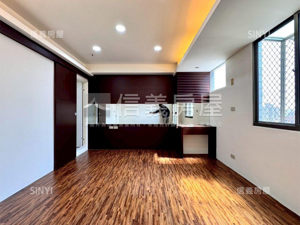 低總價三房附車位房屋室內格局與周邊環境