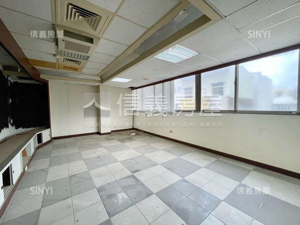 東門商圈☆精選商業辦公房屋室內格局與周邊環境